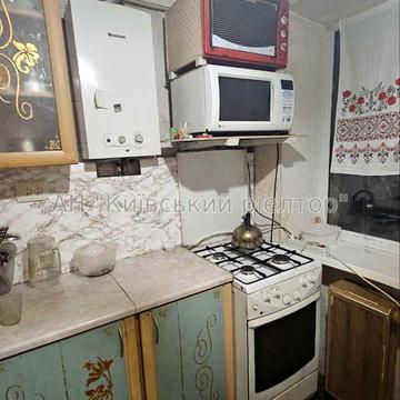 Вишгородська вул., 36-А