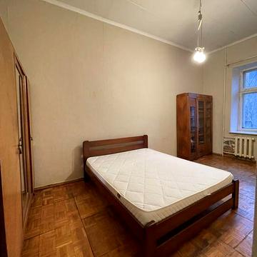 Оренда 2-к вул. Ділова 11 метро Олімпійська 5 хв! Палац Україна