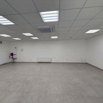 Оренда комерційного  приміщення на Алясці 112 кв. м