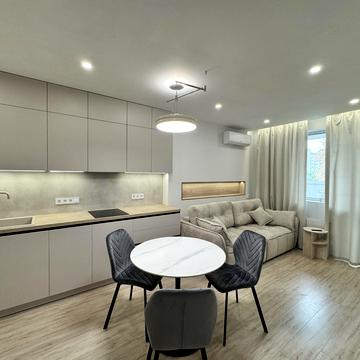 Повітряних Сил просп. (Повітрофлотський), 56