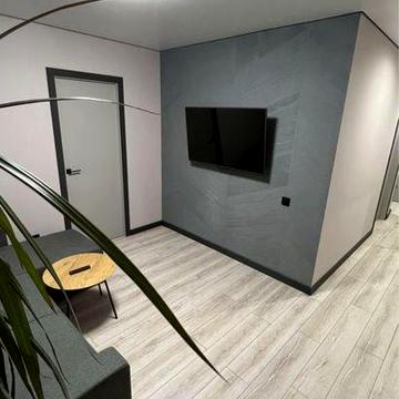 Продам 3 кімнатну квартиру начало  пр Слобожанськького Макдональдс