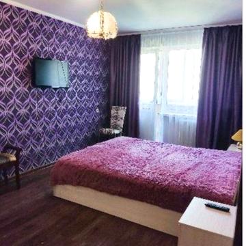 Сдам 2х комнатную квартиру,центр , район Универмага