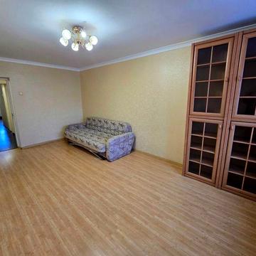 Ціну знижено! Продаж 2-к квартири. бульвар Міхновського, 10а. Вільна