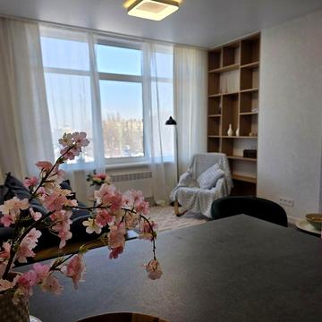 Продажа, Центр, Новая квартира в Новом Клубном доме, подземный паркинг ЖК Family Space