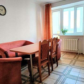 3-к Кадетський Гай 3, Севастопольська пл, Соломянка