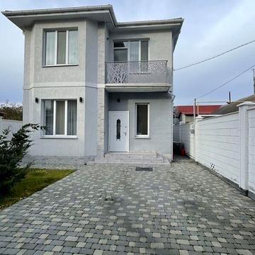 Довгострокова оренда 4к Дім Наукова (Шишкіна) вулиця