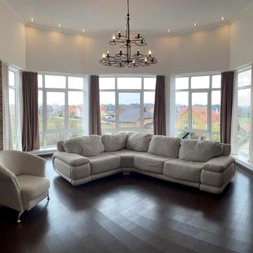 Великогабаритна квартира в оренду 125м