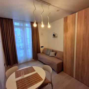 Оренда смарт-квартири  з терасою по вул. Пасічна 150, новобудова