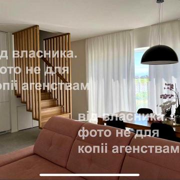 Оренда таунхаса в Струмівці