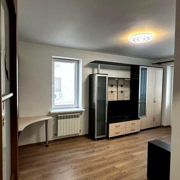 Дуже тепла квартира в оренду біля центрального парку!