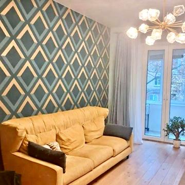 D1M Продам квартиру в будинку навпроти Центрального парку.