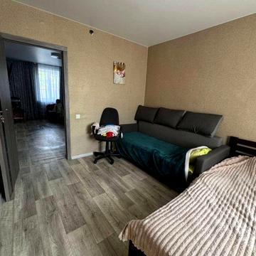 Здається дом в селі