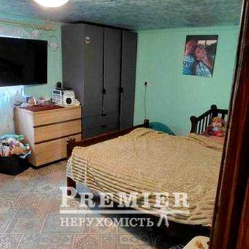 У продажу будинок