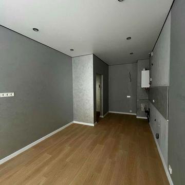 Продам однокімнатну квартиру з ремонтом ЖК Status