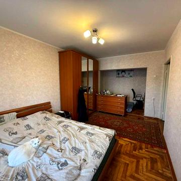 Продается 2-х комн. квартира по ул. Школьная в отличном месте