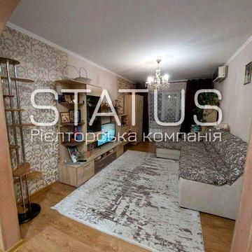 Продаж трикімнатної квартири з ремонтом. Сади 2.