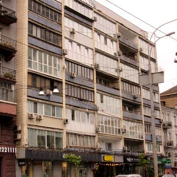 Басейна вул., 19