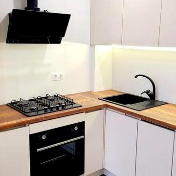 ТЕРМІНОВО! 1 кімнатна квартира з РЕМОНТОМ, є Меблі, є Техніка, є ГАЗ!