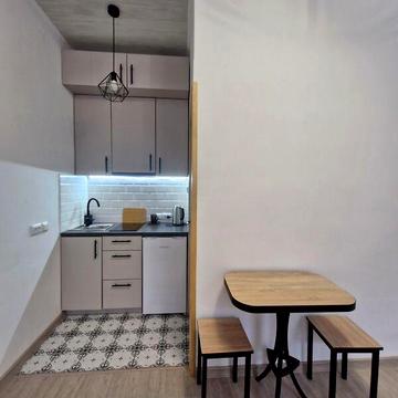 Довгострокова оренда 1к Квартира Замкова вулиця