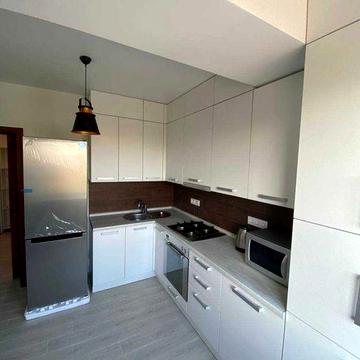 Оренда великої 1-кім. кв, метро Нивки, 48 м², пр-т Берестейський 96