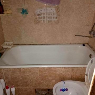 Здається двох кімнатна квартира