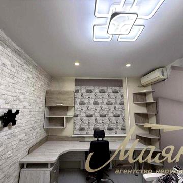 Продаж затишної  видової 2 кімнатної квартири в Бородинському мікр-ні