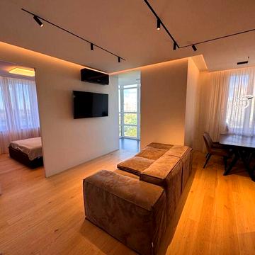 Видова 3-к квартира з дизайнерським ремонтом у ЖК «Сонячна Рів’єра» ЖК Сонячна Рів'єра