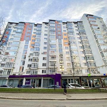 Продається 3к. квартира. Вул. Нац. Гвардії. Чорновола. Дешево. 730$/м2