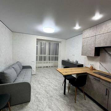 Здається 1 кімнатна в ЖК Мрія