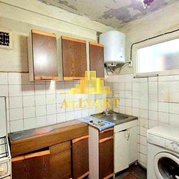 Продаж 3кім. квартири під ремонт, вул. Липківського, метро Вокзальна