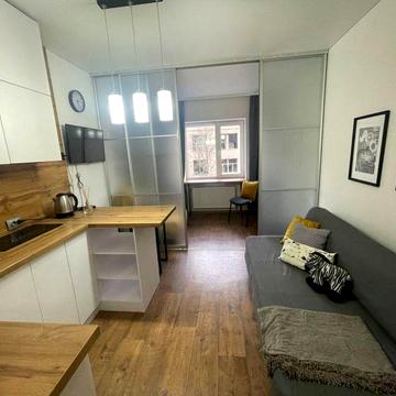 Сдам смарт квартиру возле м.Защитников Украины