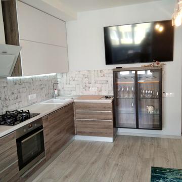 Абрикосовая, 3а