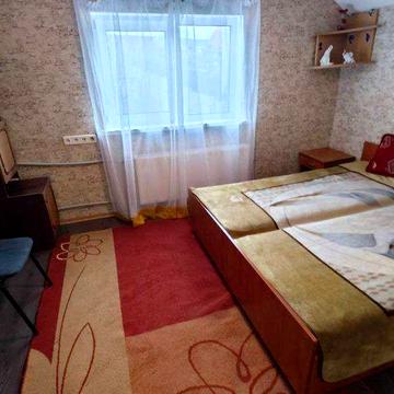 Здаю в оренду будинок