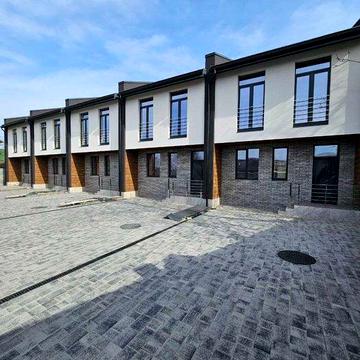 Таунхаус Дивногорская 25