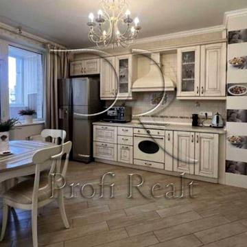 Продаж 3 кімнатної квартири біля м. Лівобережна Окіпної/ Флоренції