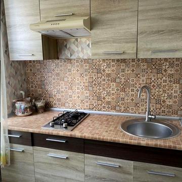 Коробова вул., 8