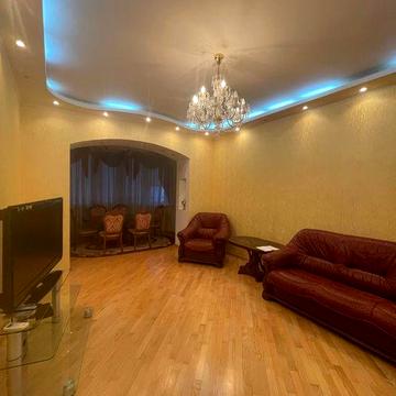 Здається 3 кімнатна квартира  26000грн м .Мінська Тимошенко 21