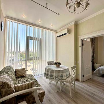 Аркадійське плато вул. (Гагаринське плато), 5Б