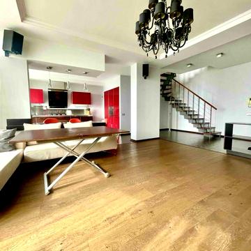 Сергія Подолинського вул. (Благоєва), 7