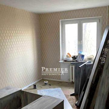 Квартира з початим ремонтом на Семена Палія.