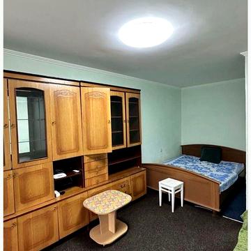 29 м2 1к квартира Кирилівська Спартак