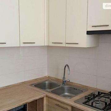 Довгострокова оренда 2к Квартира Грушевського Михайла вулиця