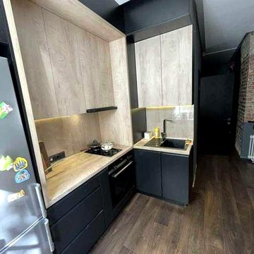 Продаж 2 кім квартири 2/5 пов. Євроремонт. Центр №12191