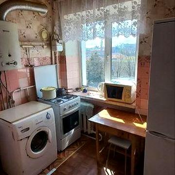 Здається в оренду 3 кім квартира по вул. Берегова