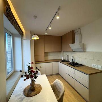 Здається 1-кім новобудова р-н Щербанюка!