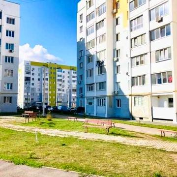 Продам просторную квартиру 46 м2 в ЖК Ньютона.Новые дома (код 21628) ЖК Ньютона