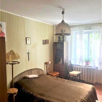 Продам 2 комн квартиру пер. Ботанический