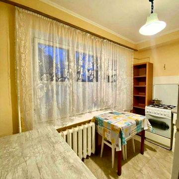 Мілютенка 16, оренда 2-к квартири, Лісовий масив, 1 поверх, є газ!