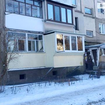 Продаж 2к Квартира Юності проспект