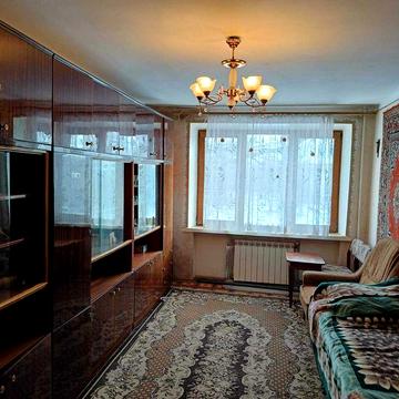 Продам 2х ком.кв по ул.Кедровского с автономным отоплением.